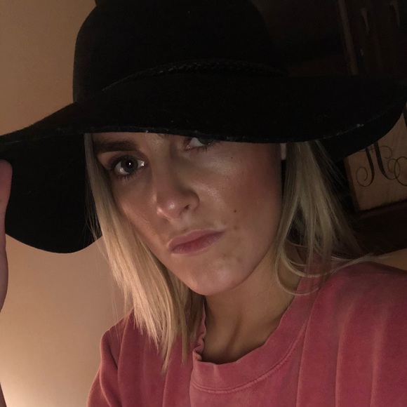 Primark Accessories - Black floppy hat